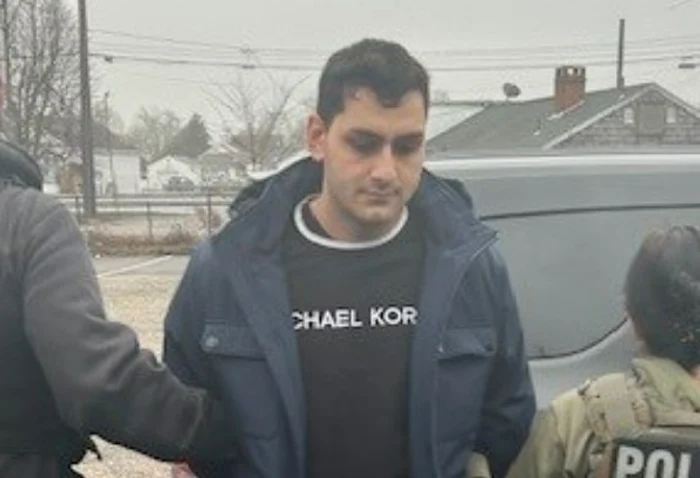 El este românul arestat de agenții ICE trimiși de Trump să vâneze infractorii: acuzat în SUA de fapte sexuale șocante asupra minorilor