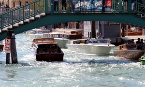 venice 2855264 1280 jpg
