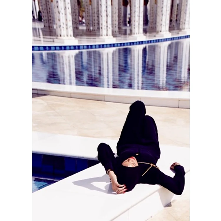 Rihanna (Instagram)
