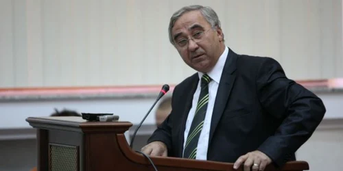 prof. univ. dr. Ion Vladimirescu, rectorul Universităţii din Craiova