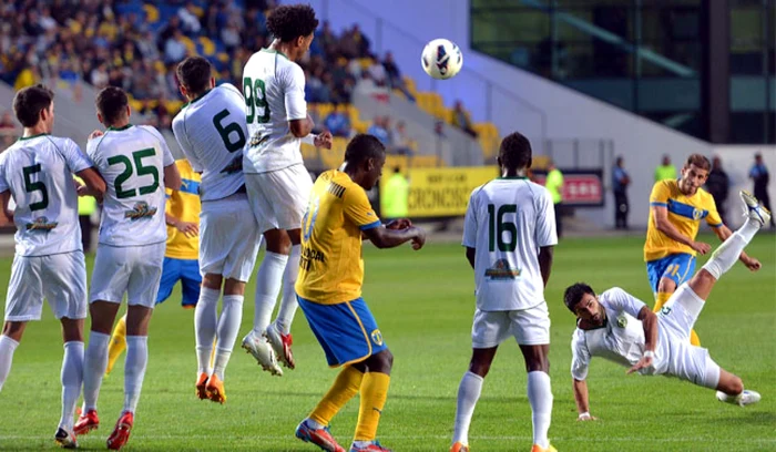 Petrolul urcă pe poziţia a doua în clasament. FOTO fcpetrolul.ro