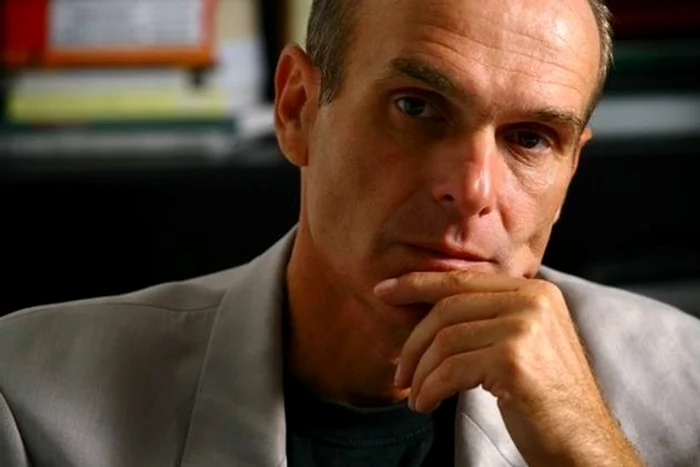 
    Cristian Tudor Popescu îl critica dur pe Selly  