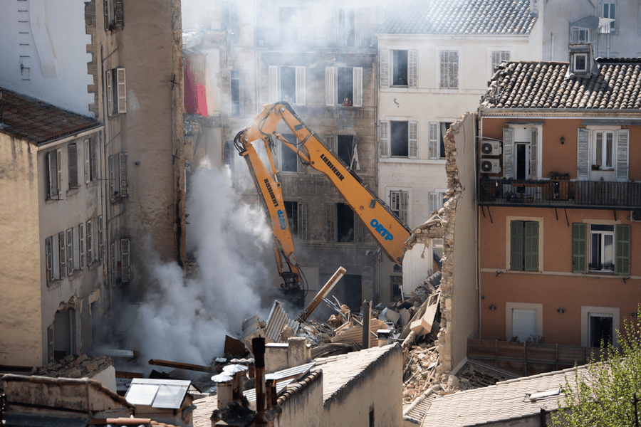 Mărturia dramatică a unei românce după explozia blocului de la Marsilia: „Unii răniți, alții țipau. A fost teroare“
