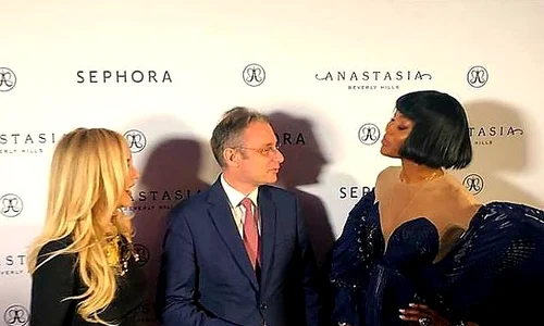 9 naomi campbell luca niculescu anastasia soare la ambasada romaniei din paris 2 jpg jpeg