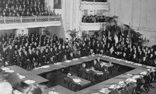 Dezbatere «Historia»  Delegția maghiară la Conferința de Pace de la Paris: «Românii sunt o nație inferioară» / VIDEO jpeg