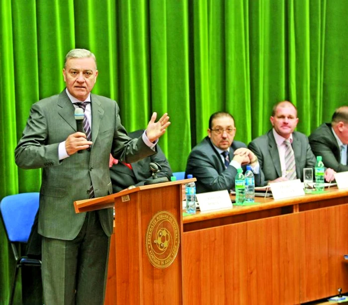 Mircea Sandu este la al şaselea mandat