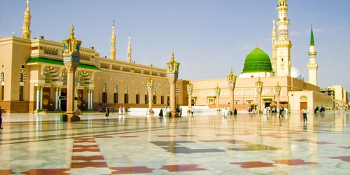 Moscheea Profetului din Medina Arabia Saudită FOTO Shutterstock