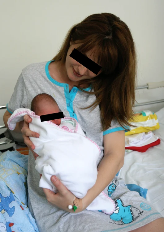 
    Raluca a născut o fetiță la sfârșitul lunii noiembrie, anul trecutfoto: Click!  