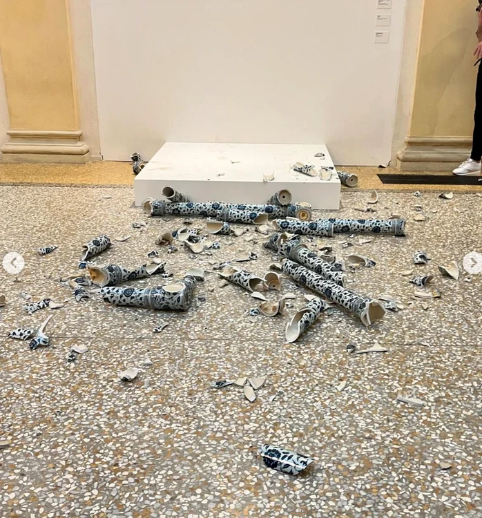 Opera artistului chinez a fost distrusă FOTO: X