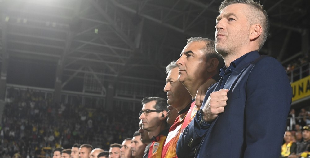 Preliminariile Euro 2024: România, țara capetelor plecate. Moral zero, abandon maxim