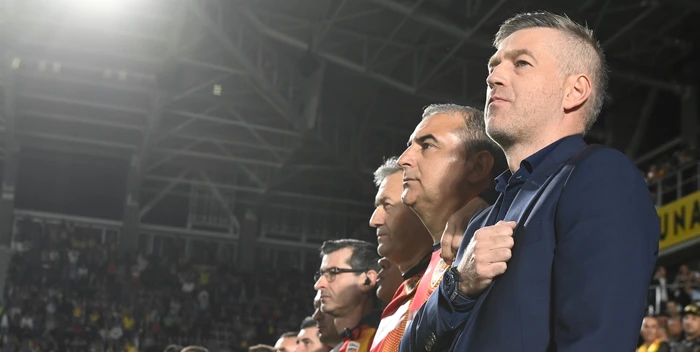 Edi Iordănescu și stafful său au obligația de a duce România la euro 2024. Foto Sportpictures 