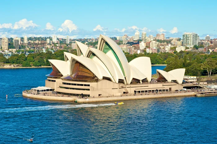 Opera este una dintre principalele atracţii turistice din Sydney FOTO SHUTERSTOCK  