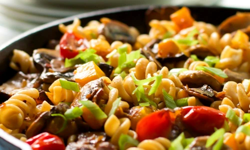 paste fusilli ciuperci dovleac jpeg