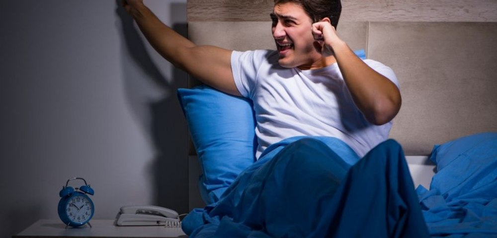 Soluția șocantă la care a apelat un bărbat pentru a-i face pe vecinii săi să nu mai facă gălăgie VIDEO