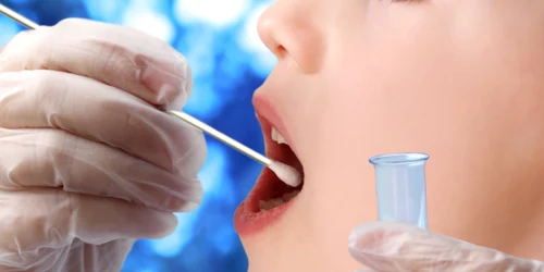 Testul rapid poate detecta infecția cu SARS-CoV-2 FOTO: shutterstock 