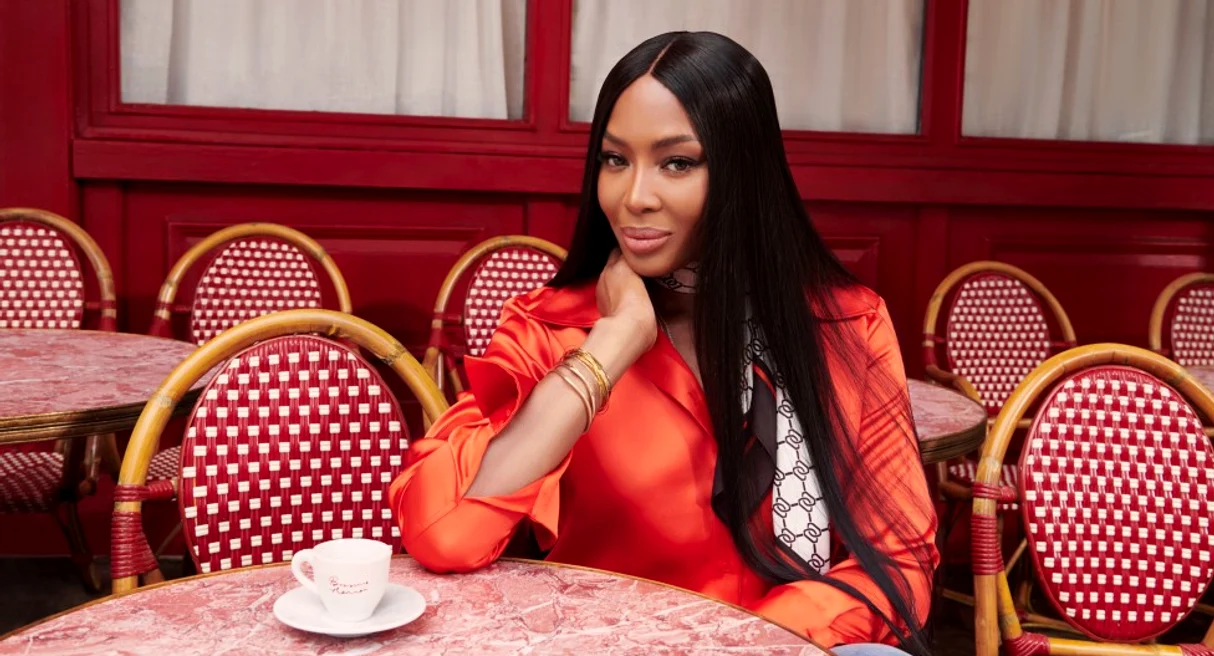 Naomi Campbell, în noua campanie a brandului suedez de haine FOTO H&M