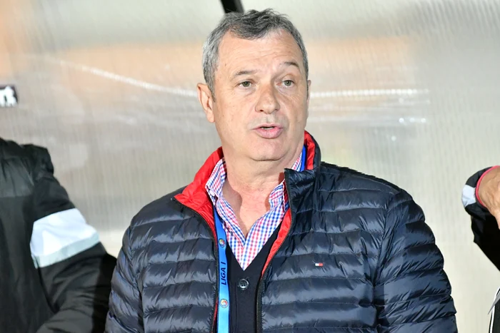 Mircea Rednic și-a pus la zid jucătorii, mai puțin pe portarul MuțiuFoto: sportpictures.eu