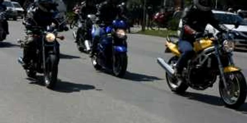 Motocicliştii vor să prevină accidentele