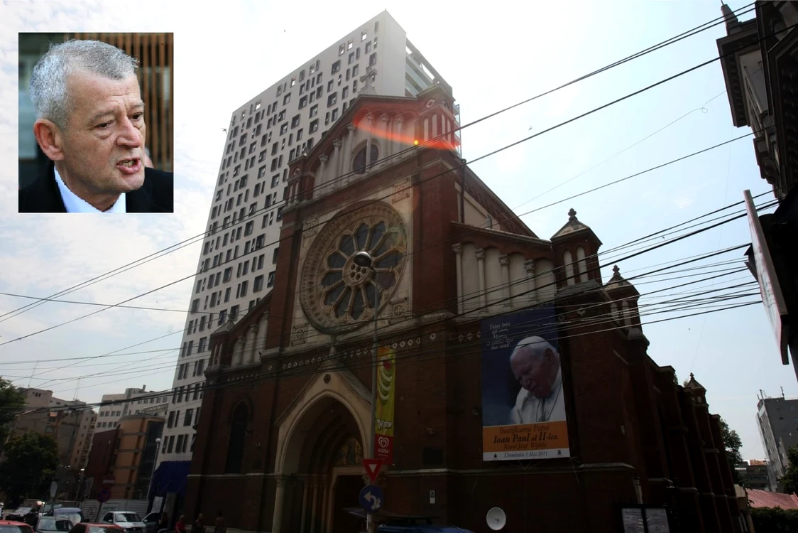 Cu toate că există o decizie definitivă şi irevocabilă de demolare şi, cu toate că primarul Sorin Oprescu a declarat că o va respecta, clădirea Cahtedral Plaza este în continuare în picioare FOTO Adevărul
