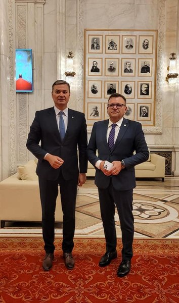 Cazul mașinii furate în care se aflau Marius Budăi și Dan Șlincu. Cum a putut circula nestingherită 8 ani 