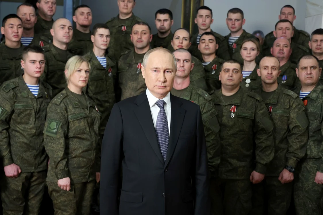 Putin a ținut discursul de Anul Nou printre militari FOTO PROFIMEDIA