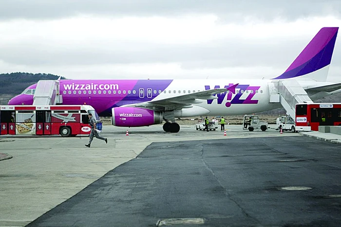 Se vor menţine aceleaşi ore de decolare şi aterizare, pe majoritatea rutelor