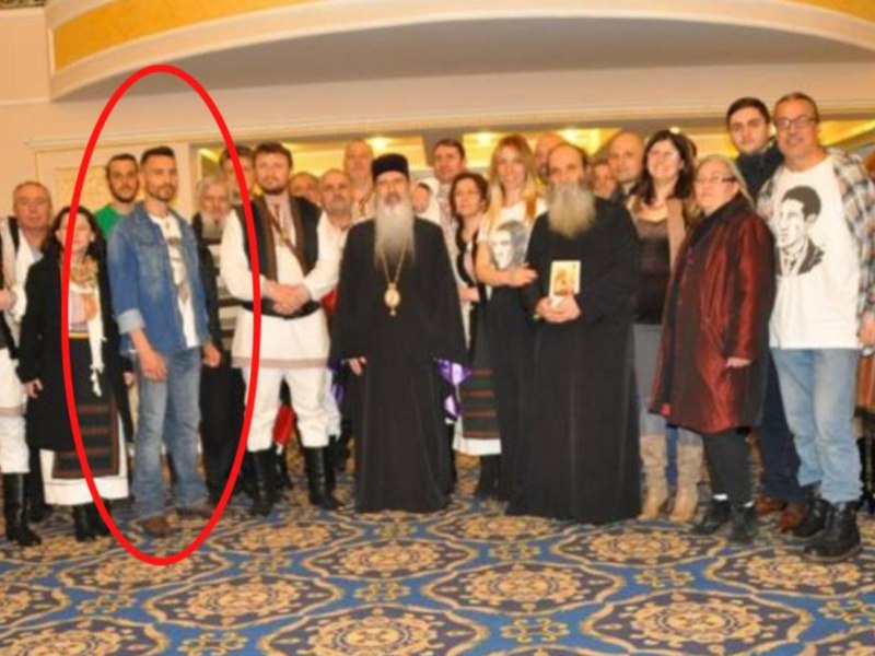 ÎPS Teodosie a participat la evenimentele unei asociații neo-legionare, condusă de Eugen Sechila, susținătorul lui Georgescu. Ar fi sfințit cruci din cartușe