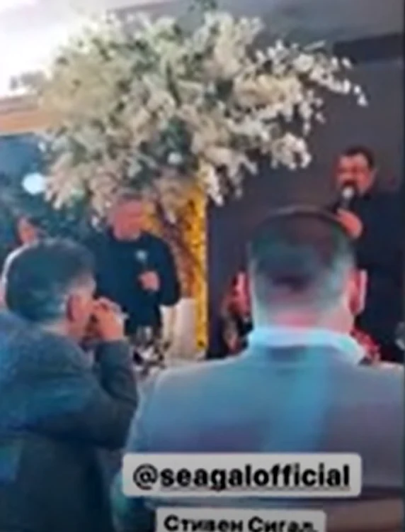 Steven Segal și-a exprimat sprijinul față de Vladimir Putin