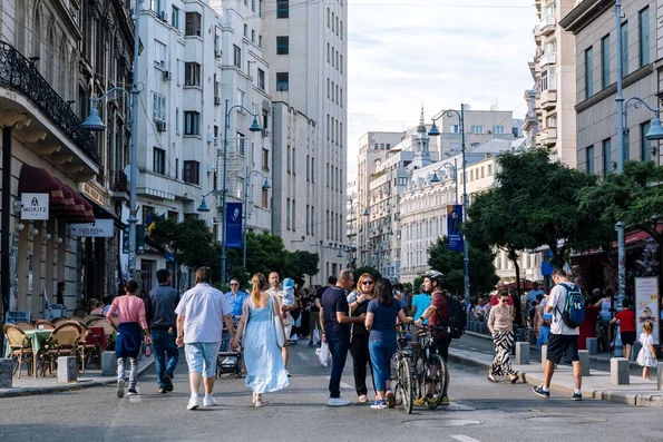 Strazi deschise@ARCUB  jpeg