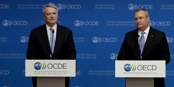 Intalnire Nicolae Ciuca Mathias Cormann OCDE Paris 2022 FOTO Inquam Photos Octav Ganea jpg