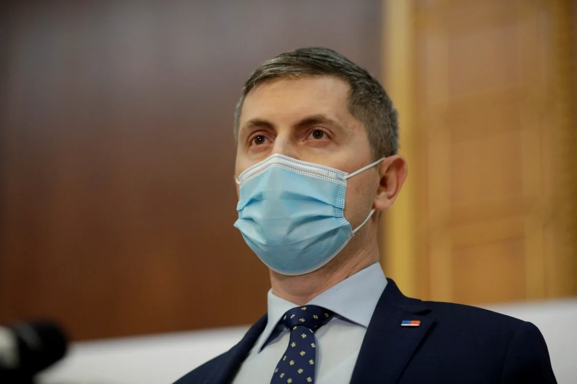 Dan Barna este de părere că eliminarea domiciliului din buletin va permite o participare la vot mai flexibilă. FOTO: Inquam Photos/ George Calin