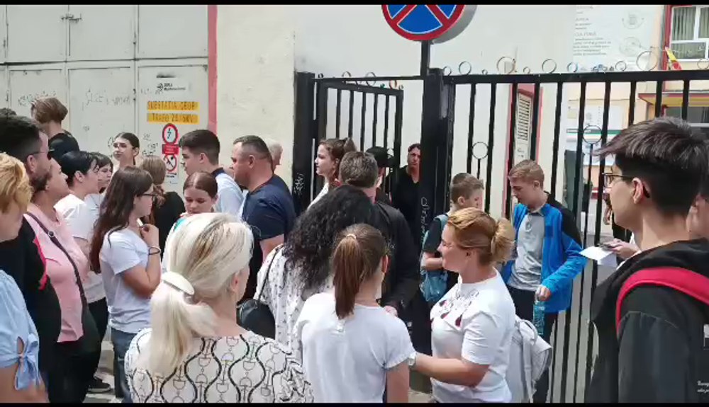 Evaluare Națională 2023. Peste 200 de absolvenți de gimnaziu din Buzău au lipsit de la prima probă a examenului VIDEO