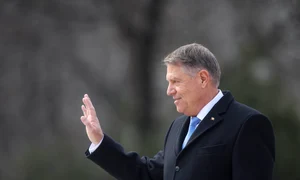 Ceremonia care a marcat plecarea fostului președinte Klaus Iohannis de la Palatul Cotroceni, în Bucuresti. FOTO Inquam Photos / George Călin