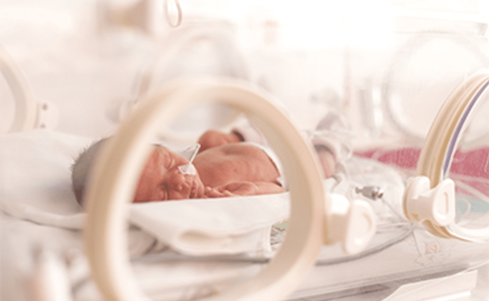 Aproape 300 de copii au fost abandonați de familie în maternităţi în primele nouă luni din 2022
