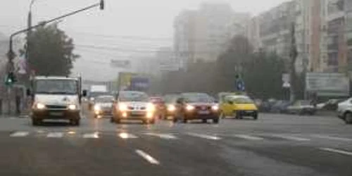 Traficul a fost îngreunat de ceaţă