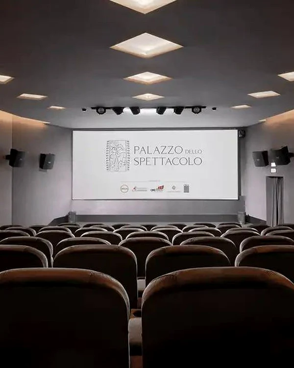 Palazzo dello Spettacolo, unul din cinematografele participante la acest proiect (Foto: Instagram)