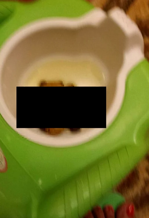 Adriana a publica oliţa plină a fiului său