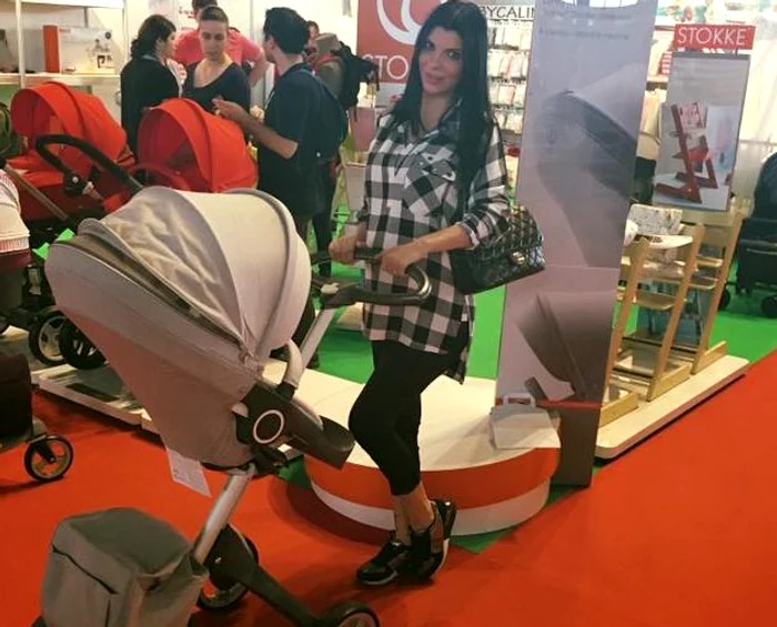 
    Andreea Tonciu și micuța RebeccaFoto: arhivă personală  