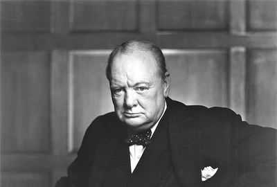 Sir Winston Churchill foto Wikipedia jpg