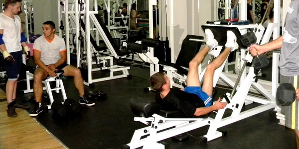 Băcăuanii au intrat în sălile de sport