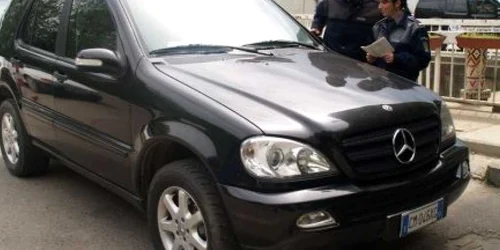  Maşinile furate sunt aduse, în oraş, prin reţele bine organizate