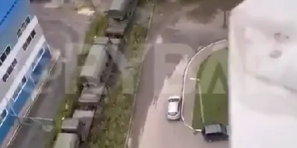 un convoi care transportă echipament pentru forțele nucleare ale Rusiei. Foto: Captură video Twitter/ rybar_en