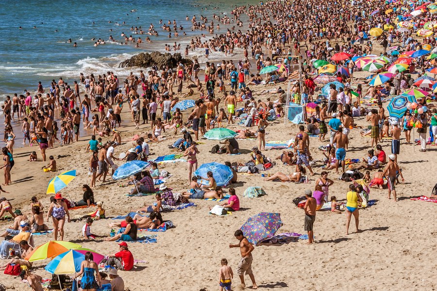 Pregătiți-vă pentru o vacanță foarte scumpă. Cu cât au crescut prețurile în Bulgaria, Turcia și Grecia