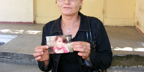 Silvia Voicu vrea să afle din vina cui i-a murit copilul