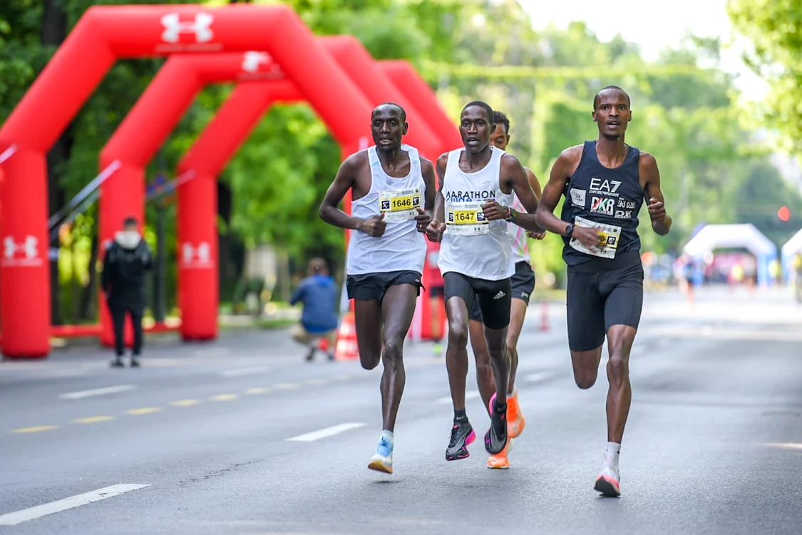 Atleții africani, campioni la Semimaratonul Bucureștiului 2023