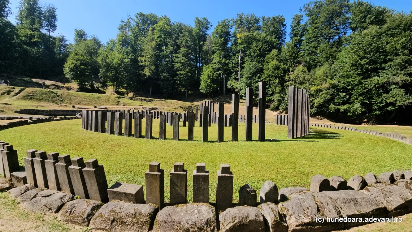 Sarmizegetusa regia. Marele sanctuar circular. Foto: Daniel Guță