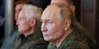 Putin în uniformă militară la Zapad 2025 FOTO profimedia 1037903734 jpg