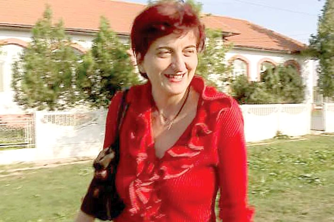 
    Elena Stanciu a cerut concediu fără plată până la 15 septembrie 2015Foto: Neptun TV  