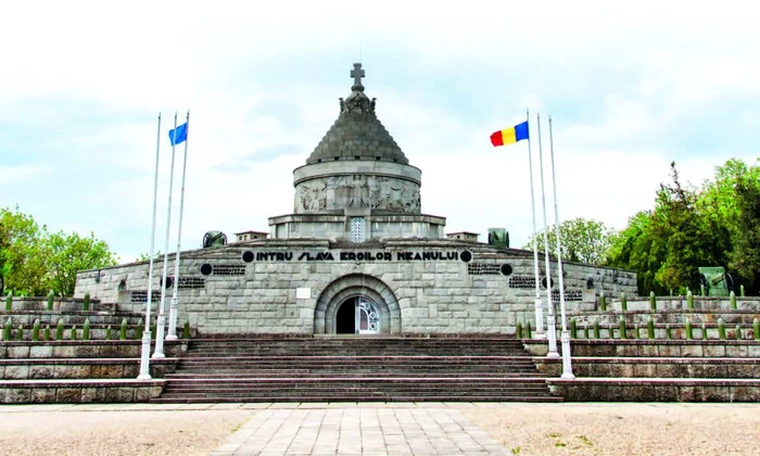 Cum a fost construit Mausoleul de la Mărășești – cel mai important monument ridicat în memoria eroilor români din Primul Război Mondial jpeg