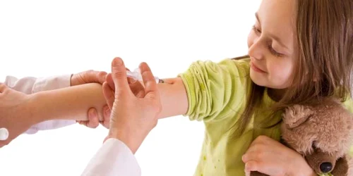 Măsurarea nivelului colesterolului este necesar îndeosebi în familiile cu istoric de boli cardiovasculare